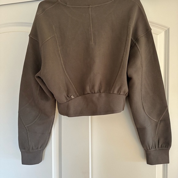 NWT Lululemon Ribbed Softstreme Cropped Jacket, Nomad 8 - Picture 5 of 5